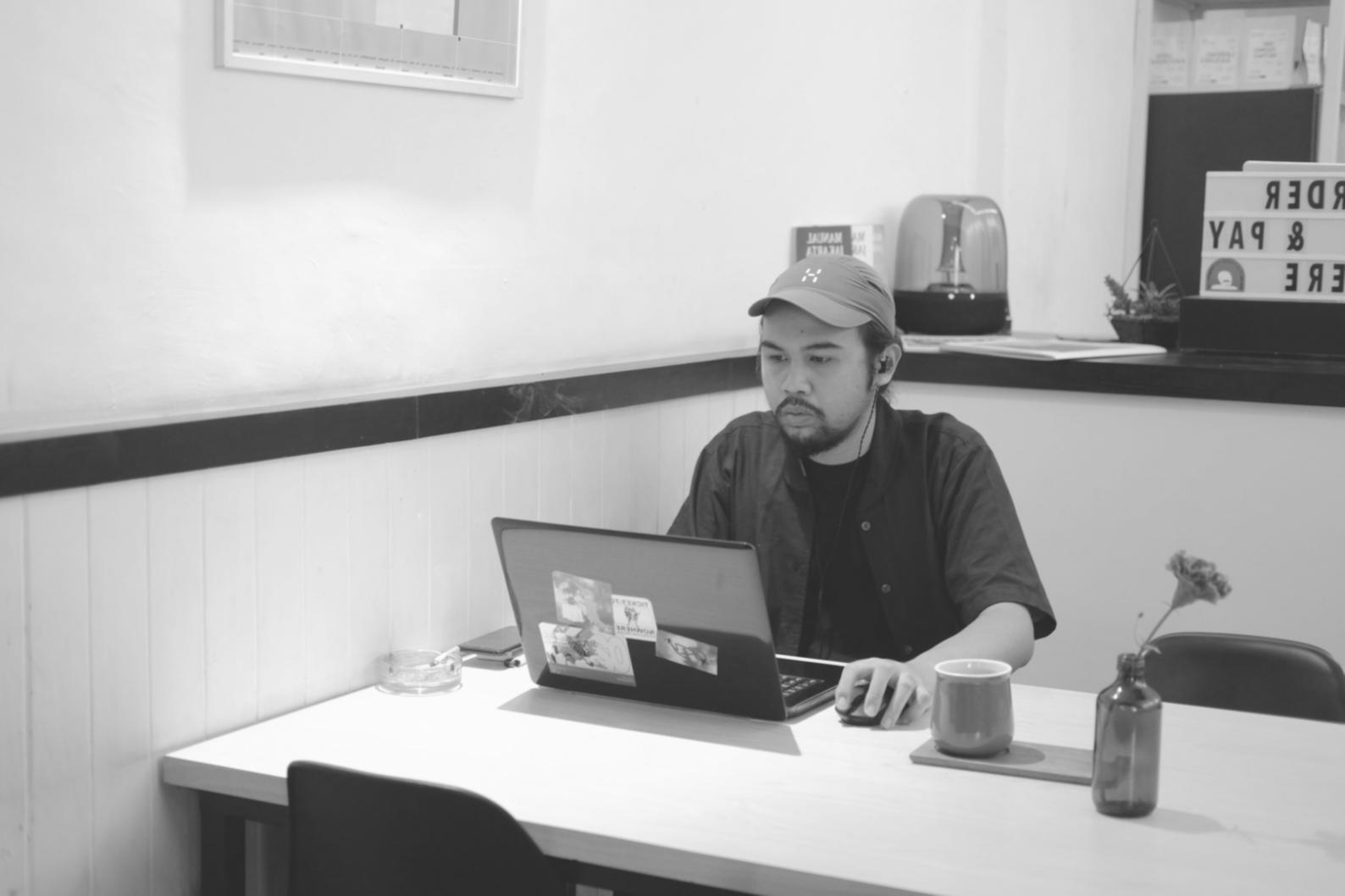 Modern Irish banking interface and financial planning tools